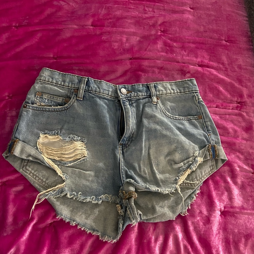 BDG low rise boyfriend shorts